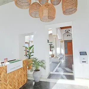 apartamentos-sherry-center.hotelsincadiz.net/